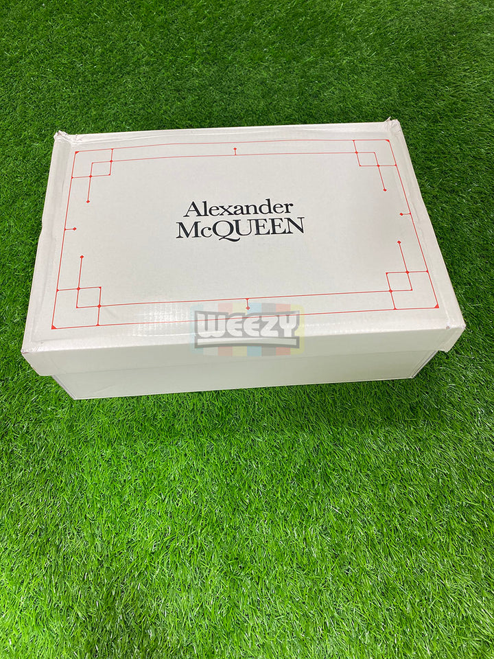 Alexander Mcqueen Sneakers (W/B) (Premium Quality) buy online Pakistan - Weeby Shoes