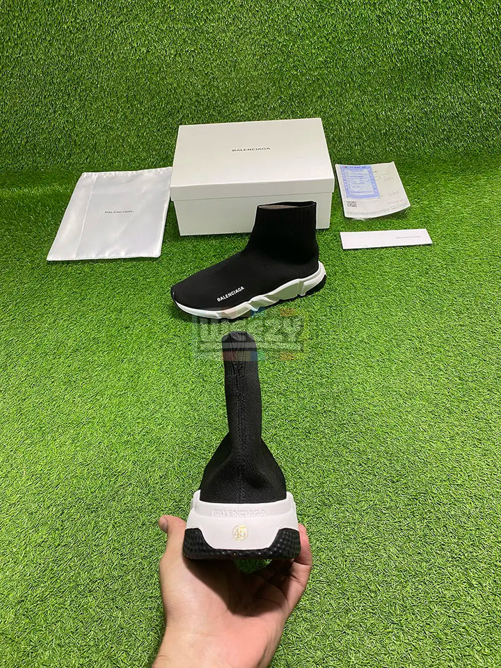 Balenciaga Speed Runner (B/W) (Original Quality 1:1) buy online Pakistan - Weeby Shoes