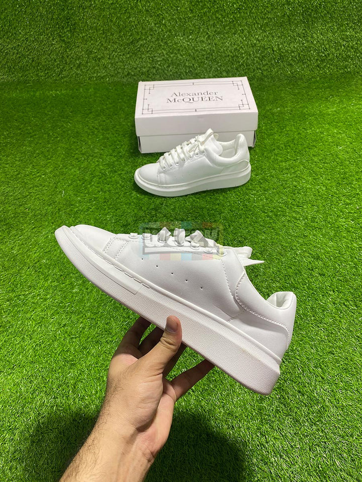 Alexander Mcqueen Sneakers (T W) buy online Pakistan - Weeby Shoes