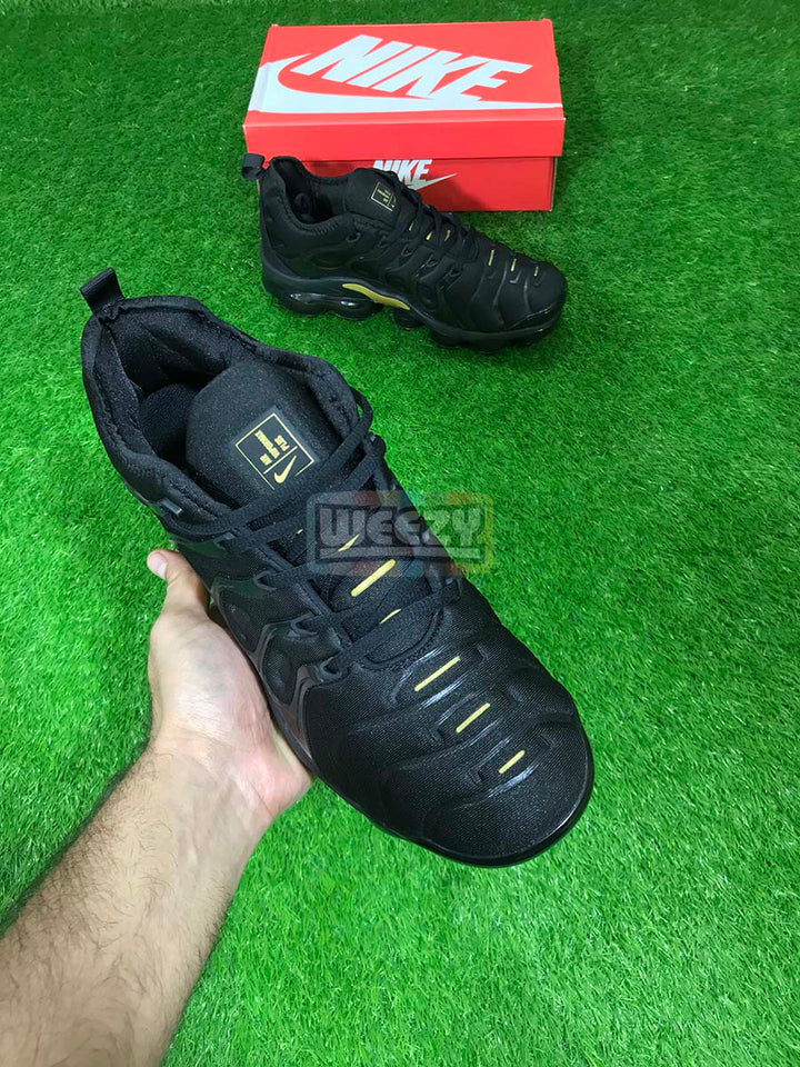 Vapormax (Blk/Gold) (Premium Quality) buy online Pakistan - Weeby Shoes