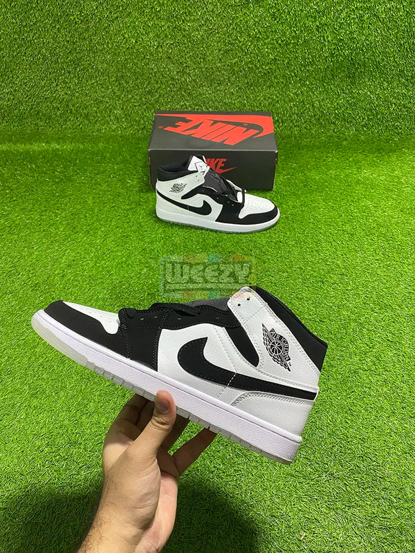 Jordan 1 (Diamond) (W/Blk) buy online Pakistan - Weeby Shoes