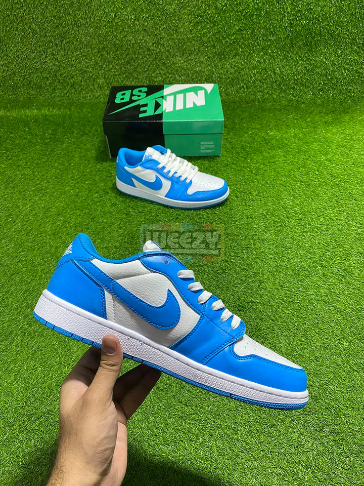 Jordan (low) x Dunk (UNC) buy online Pakistan - Weeby Shoes