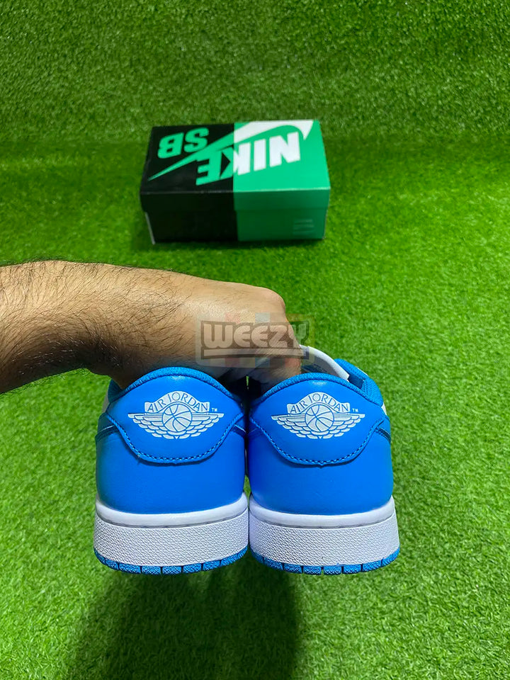 Jordan (low) x Dunk (UNC) buy online Pakistan - Weeby Shoes