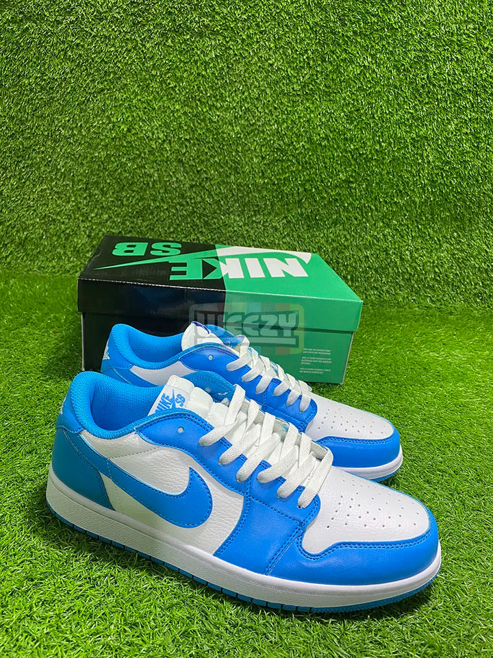 Jordan (low) x Dunk (UNC) buy online Pakistan - Weeby Shoes