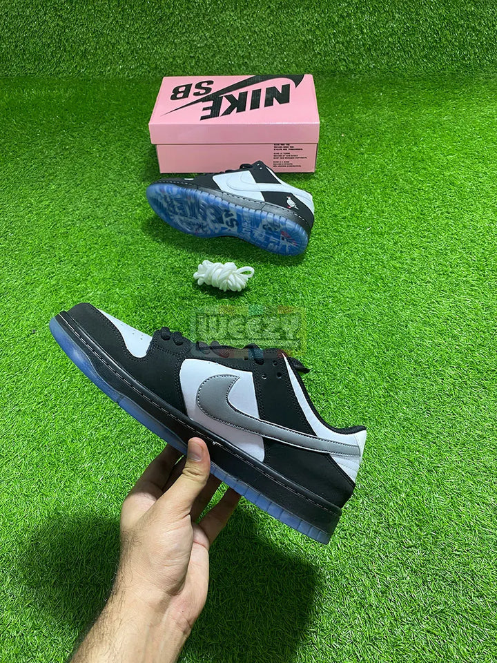 SB Dunk (Panda Pigeon) buy online Pakistan - Weeby Shoes