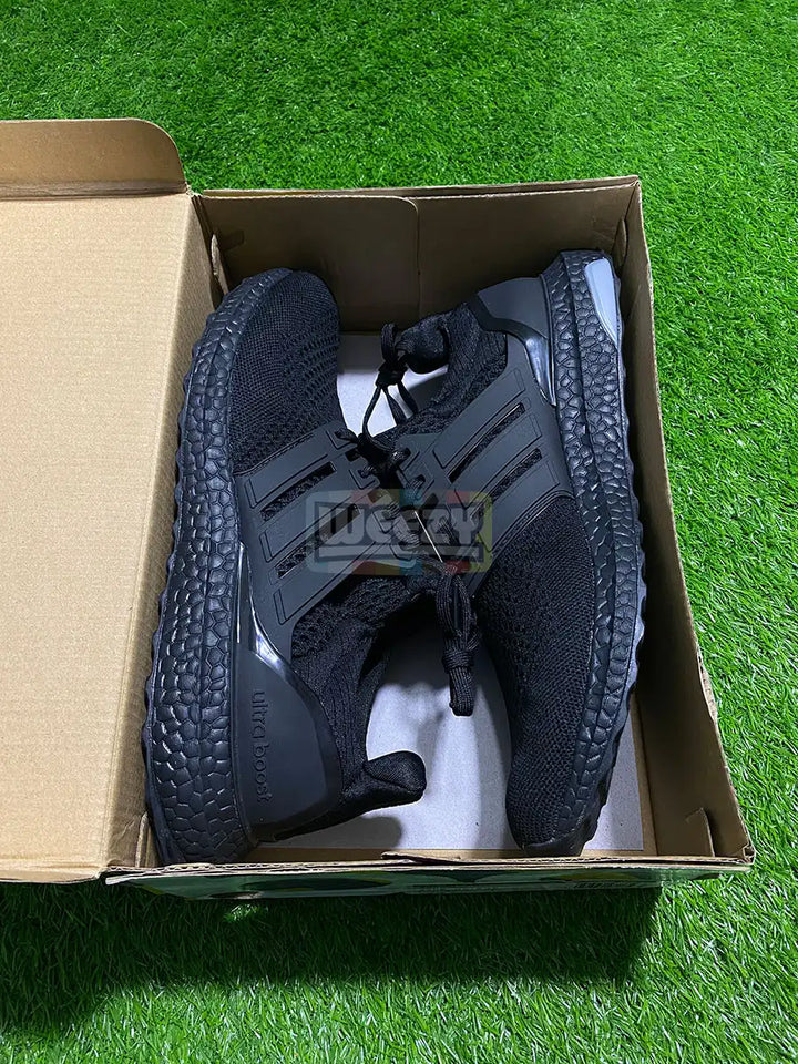 Ultraboost (Triple Blk) buy online Pakistan - Weeby Shoes