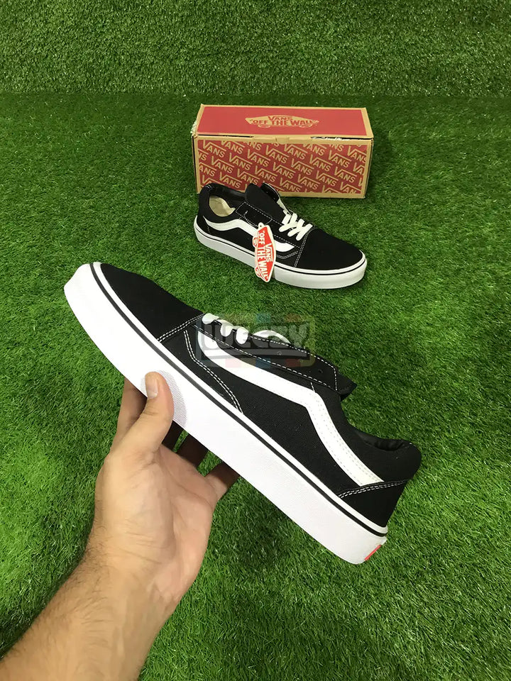 Vans Old Skool (low) (B/W) (Premium Quality) buy online Pakistan - Weeby Shoes