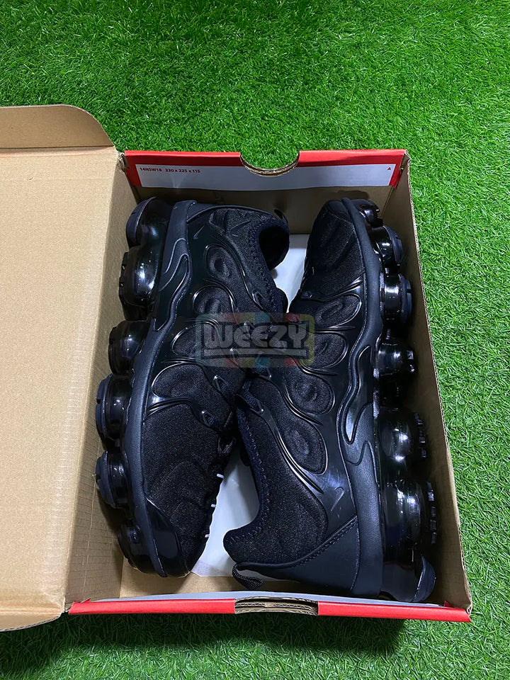 Vapormax (Triple Black) buy online Pakistan - Weeby Shoes